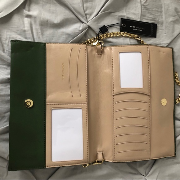 NWT BCBG MaxAzria ZARINA CONVERTIBLE WALLET - Picture 5 of 7